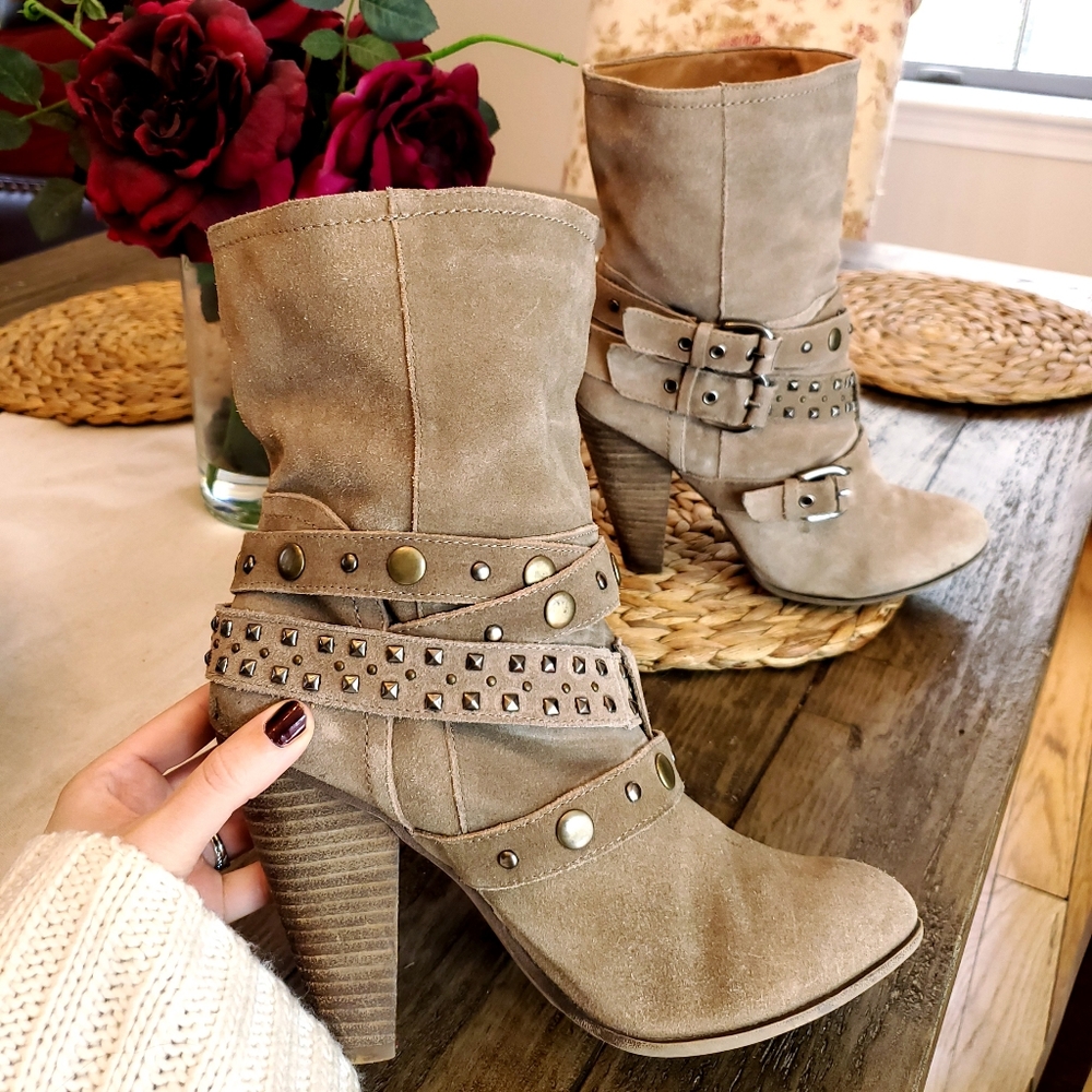 Franco Fortini Suede Booties